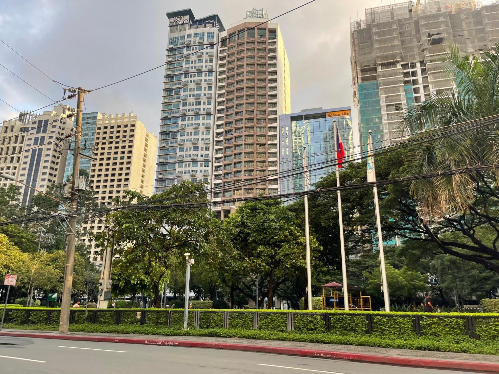Family Staycation, Greenbelt Hamilton, Isabel'S Makati Rooms Makati City Ngoại thất bức ảnh